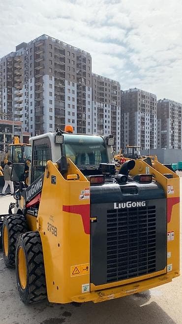 sud ceni: LiuGong ağır texnika və anbar avadanlığı. Her nov ehtiyyat hissesi — 4