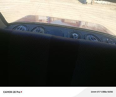 nissan sunny 2010: VAZ 2107 sedan – klassik dizaynlı, arxaötürücülü model. Rəng: tünd — 8