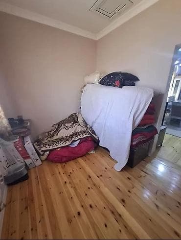 otaq gülləri: Bağ eve satılır 60 mine Tecilli satılır 3 otaqlı hamam tolet evin — 6