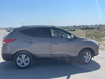 ford fusion diffuser: Hyundai ix35: 2 l | 2010 il Krossover — 3