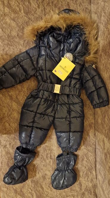 Новый комбинезон, с биркой. Размер S. На малыша до года