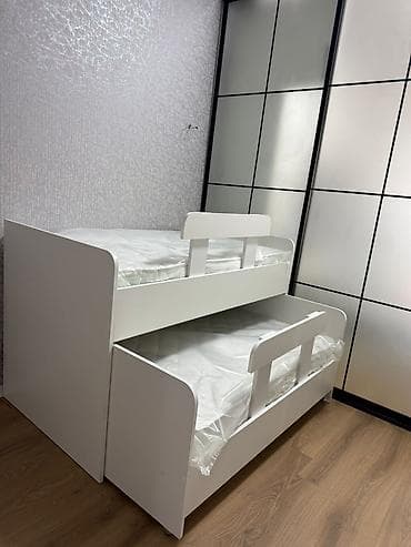 qorka mebelleri: Oğlan və qız üçün, Yeni, Çarpayı, Matras ilə, Siyirməsiz, Laminat — 3