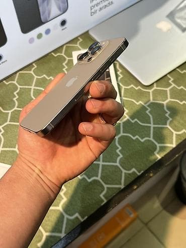 iphone barter edilir: IPhone 16 Pro, Natural Titanium, Face ID — 8