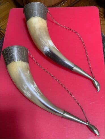 декоративные головы животных на стену: 1) Təbii buynuzdan əl ilə hazırlanmış,cilalanmış və naxışlanmış,həm də — 1