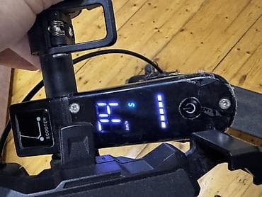 İdman çantaları: Toba Skuteri 1 defe zaryatka ile 25 30 km gedir — 7