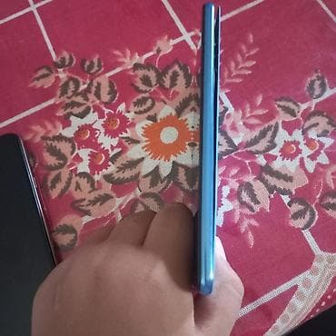 iphone 14 peo: Xiaomi Mi 11 Lite, 128 GB, rəng - Mavi, 
 Qırıq — 5