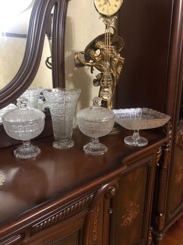 qend qablari: Çexiya istehsalı Bogema Tom Kristal qab dəsti - 4 hissədən ibarət — 4