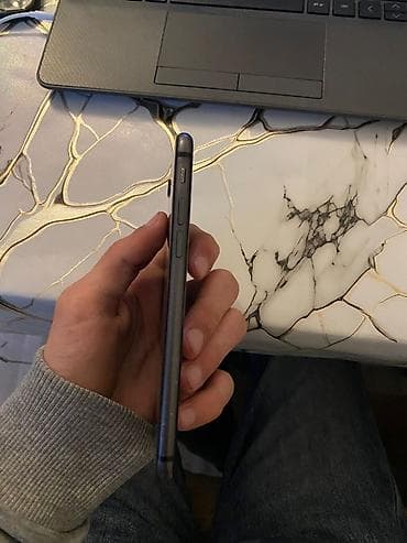 artel 32 smart: IPhone 8, 64 GB, Space Gray, Barmaq izi — 3