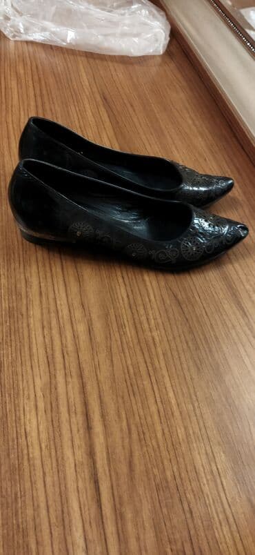 derihan ayakkabı: Tuflilər, Ölçü: 39, İşlənmiş — 2