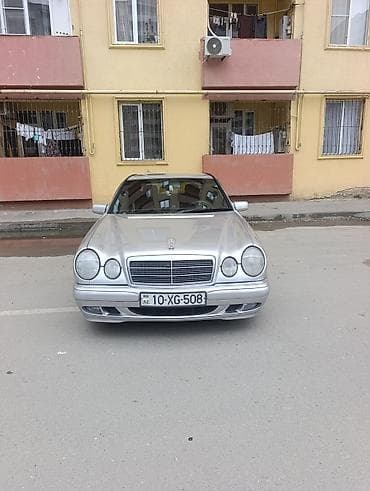 toyota prado bufer: Mercedes-Benz sedan – salon və daxili təchizat - Kuzov: sedan, gümüşü — 8