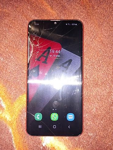 Samsung Galaxy A20s, rəng - Qırmızı, Qırıq