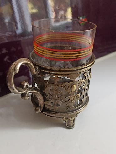 holder: 19 əsrin Stəkanaltı.Подстаканник.19 век.фраже.
Varşava.əla vəziyyətdə — 3