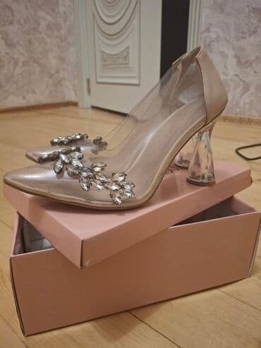 pull bear kurtka: Tuflilər, FLO, Ölçü: 38, rəng - Bej, İşlənmiş — 2