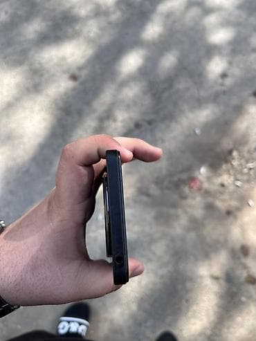 32 gb telefonlar: Poco C75 5G, 256 GB, rəng - Qara, Barmaq izi — 4