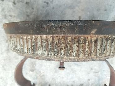 mini projektor: (metal) Təsvir: - Dairəvi, qabırğalı metal gövdə – istiliyi yaymaq — 1