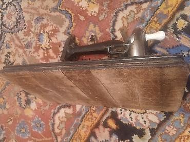 antik mebellər: Məhsul: mexaniki tikiş maşınının alt mexanizmi (köhnə model) Təsvir — 10