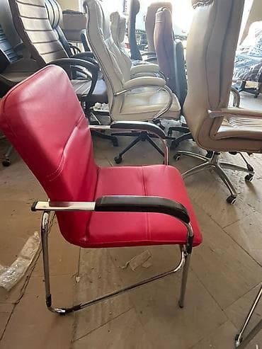 ev damaşnik: Qırmızı ofis/kreslo stulu - Material: parlaq, asan təmizlənən süni — 2