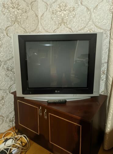 lg led tv: İşlənmiş Televizor LG 82" Ödənişli çatdırılma, Rayonlara çatdırılma — 1