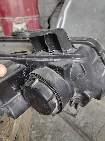 benve ef 30: Sol, Yaxın və uzaq vuran işıqlar Kia, 2011 il, Orijinal, İşlənmiş — 4