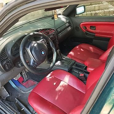 diffuser satisi: BMW 3 Series E36 sedan - Gövdə: tünd yaşıl, 4 qapı - Ön hissə — 7