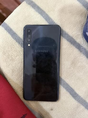 Samsung Galaxy A7 2018, 64 GB, rəng - Qara, İki sim kartlı lalafo.az -da Samsung Galaxy A7 2018, 64 GB, rəng - Qara, İki sim kartlı