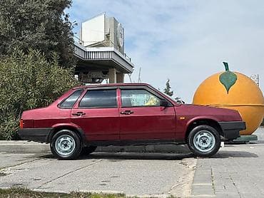 balaxanı heyet evleri: Salam işə evə sürürəm iş yerim yaxın olduğu üçün satıram ekranı təzə — 2