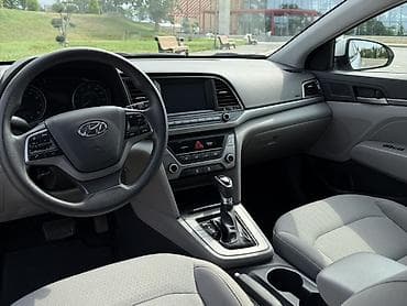 Avtomobil satışı: Səliqəli və baxımlı Hyundai Elantra 2017-ci il satılır. Maşın həm — 10