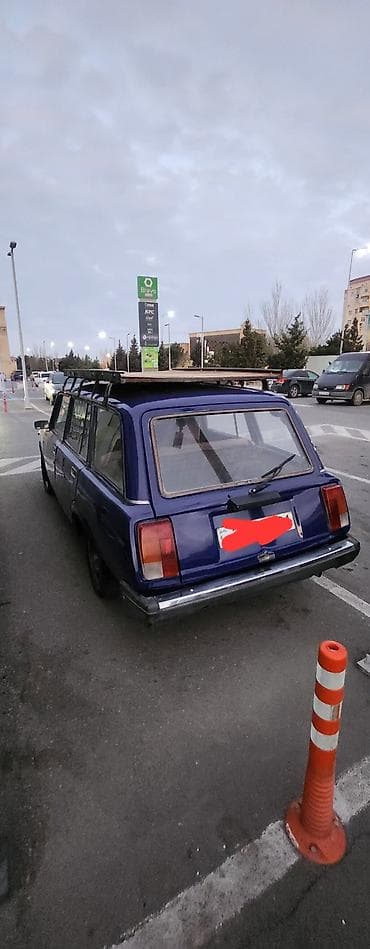 Мототранспорт: VAZ 2104.Masinin ili 2000-ci il.Motor 1.5. Mator ela,Most ela(ses — 2
