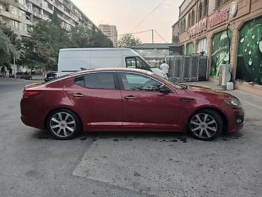 e39 radiator: Kia Optima sedan – qırmızı rəng - Kuzov: 4 qapılı sedan, idman üslublu — 2