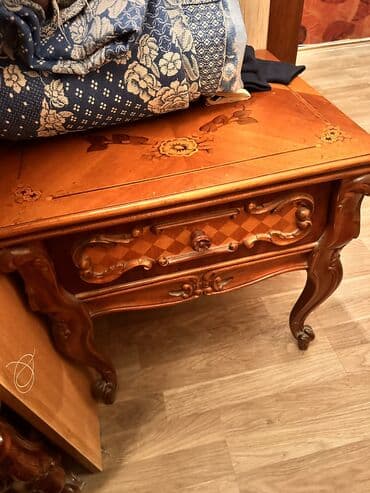 румынская мебель д 10: Двуспальная кровать, Комод, Трюмо, Тумба, Румыния, Б/у — 5