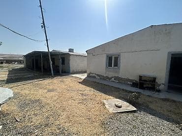 kiraye evlerin kreditle satisi: Ferma/Saxlama sahəsi və yardımçı tikililərlə birlikdə həyətyanı ərazi — 1