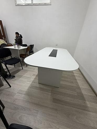 Oval masa, Siyirməsiz, Parlaq laminat, Zəmanətsiz, Kredit yoxdur — 2