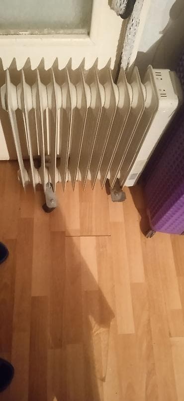 Foto və videokameralar: Yağlı radiator (elektrikli) - 9 seksiyalı, yerüstü model - Elektriklə — 1
