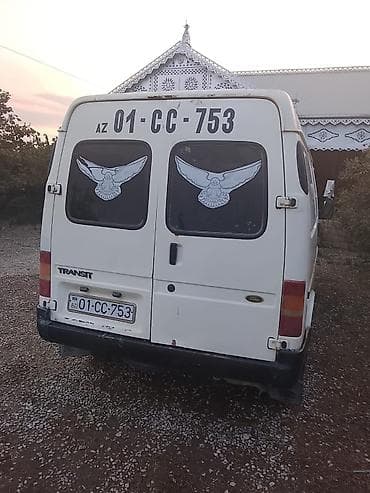 afdamabiler: Ford Transit: 2.4 l | 1999 il 45000 km Sedan — 2
