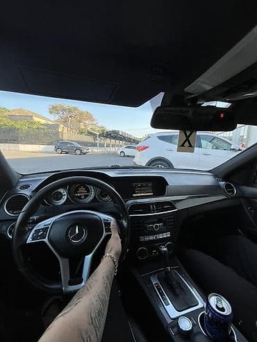 disk r16 type 0: Mercedes-Benz C250 sedan Maşın hazır kreditdedir ikkin ödeniş 11500 — 9