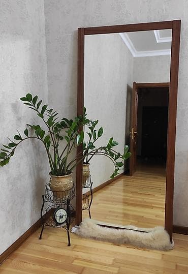 Güzgü Döşəmə üstü, Düzbucaqlı, Çərçivə ilə