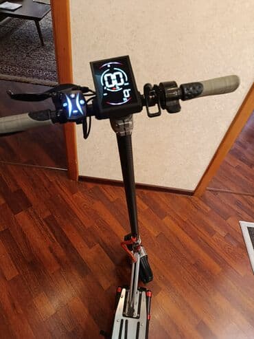 Электросамокаты: Elektrikli skuter - Güclü ön LED fara, iki ədəd ön işlək LED işıq və — 2