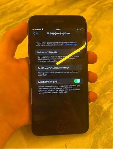 iphone 16 e: IPhone 8 Plus, 64 GB, Qara, Qırıq — 3
