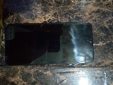 Samsung Galaxy A70, rəng - Qara, İki sim kartlı — 1