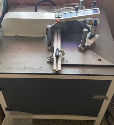 taxta söküntü: Taxta üçün oyma və frezləmə stanoku Xüsusiyyətlər: - Dəqiq tənzimləmə — 6