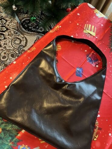 kosmetik canta: Qara hobo tipli çiyin çantası - Material: parıltılı ekodəri - Rəng — 2