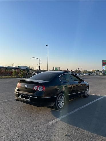 Volkswagen sedan – qara eksteryer, bej-sarı salon Texniki/avadanlıq — 8