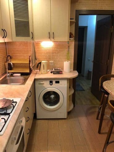 сдается квартира в баку: Xətai rayonu,Merkezi Neftçiler xestexanasinin arxasinda, Xatai ve 28 — 4