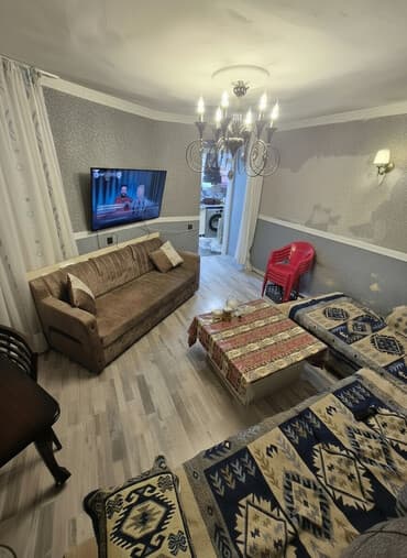 xacmazda ucuz evler: Bakı, 2 otaqlı, Köhnə tikili, m. İçərişəhər, 50 kv. m — 1