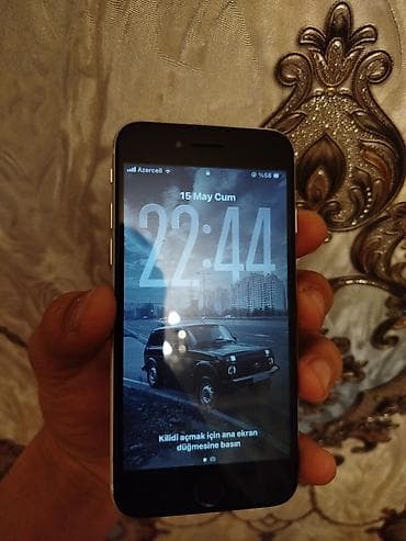 tab s7 fe: IPhone SE 2020, 64 GB, Ağ, Barmaq izi — 2