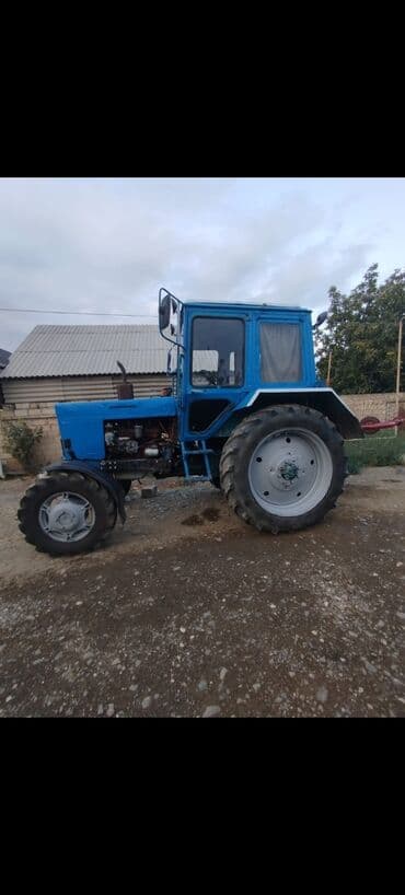 işlənmiş akkumulyator: Traktor Belarus (MTZ) 82, 1991 il, motor 2.4 l, İşlənmiş — 5