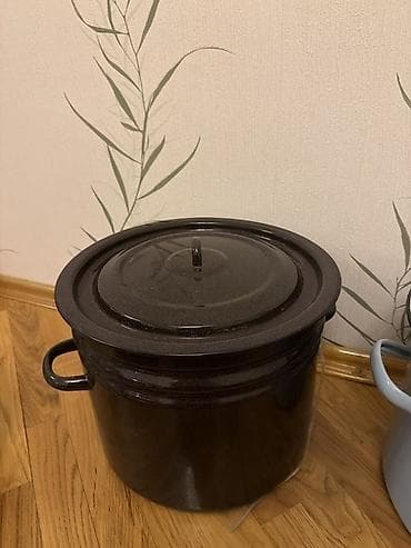 Qazan, rəng - Qara, 5-dən çox l