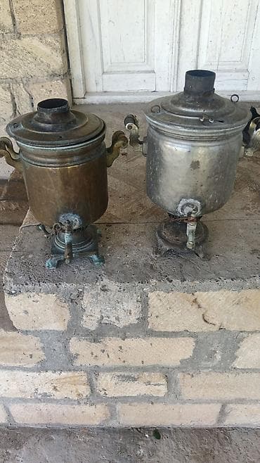 Antik samovarlar – 2 ədəd - Material: biri bürünc/qurğuşun qarışığı