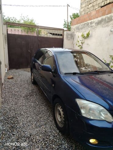 Avtomobil alışı: Toyota Corolla: 1.4 l | 2004 il Sedan — 2