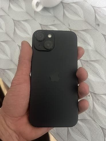 IPhone 15, Qara, Face ID — 2